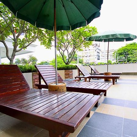 Laurel Suite 曼谷 外观 照片