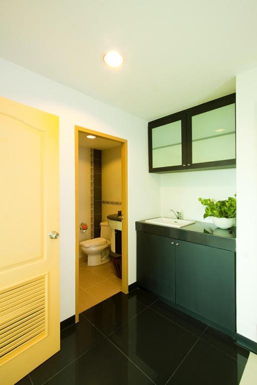 Laurel Suite 曼谷 外观 照片