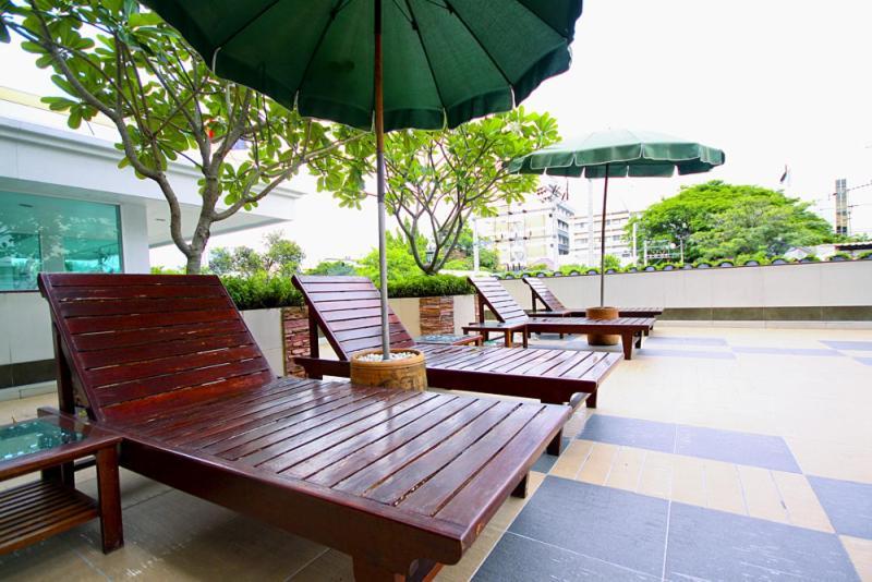 Laurel Suite 曼谷 外观 照片