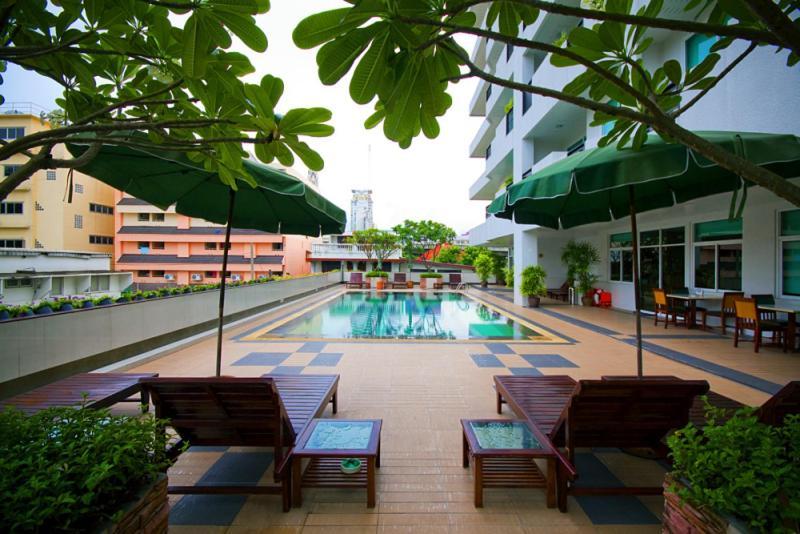 Laurel Suite 曼谷 外观 照片