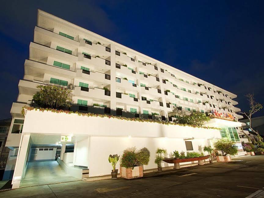 Laurel Suite 曼谷 外观 照片